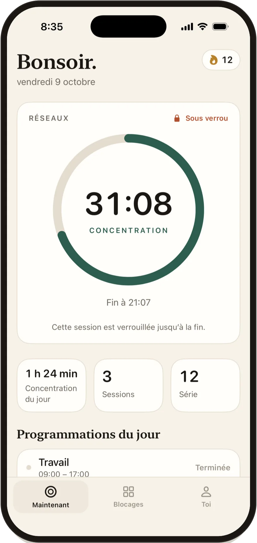 Stillock sur iPhone : une session de concentration avec 30 minutes restantes, les apps de réseaux sociaux verrouillées.