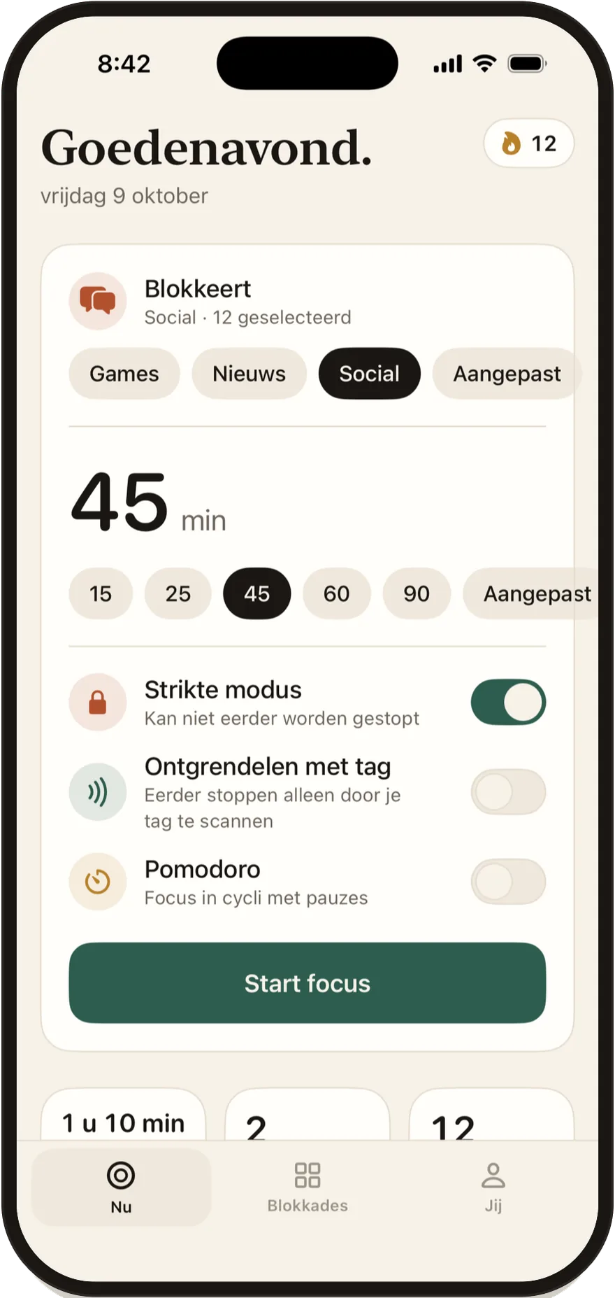 Het startscherm van Stillock met schakelaars voor strikte modus, Ontgrendelen met tag en Pomodoro.